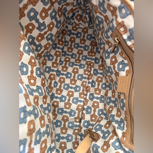 EUC GUCCI GUCISSIMA LEATHER PELHAM - Picture 12 of 16